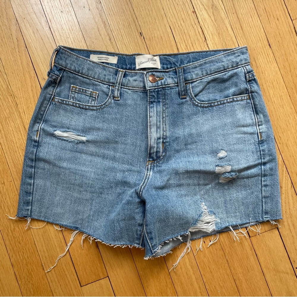 Target universal thread boyfriend shorts